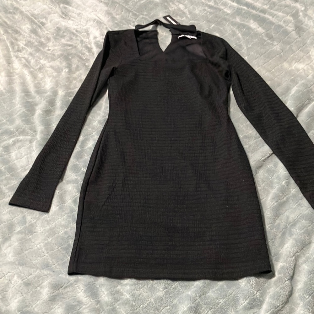 008 Black dress